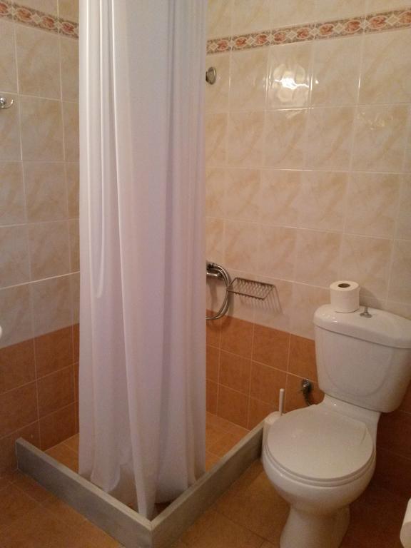 Drakopanagiotaki Rooms Agios Andreas  Rum bild